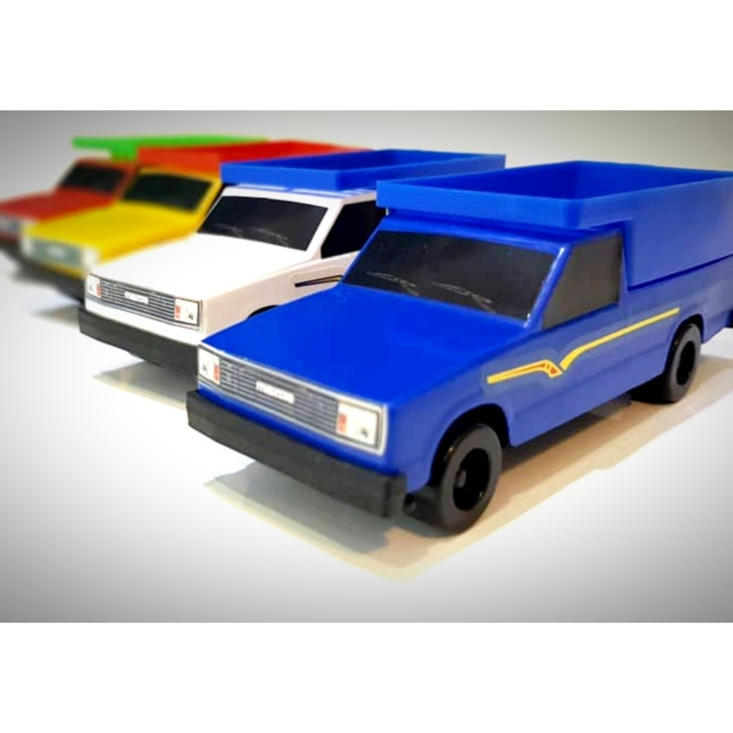 ماشین بازی مدل باری مجموعه چهار عددی