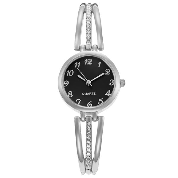 ساعت مچی عقربه‌ای کوارتز زنانه مدل لوکس بند دستبندی کد ۴