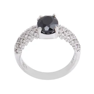 انگشتر نقره زنانه مدل سنگ یاقوت کد AWR_989