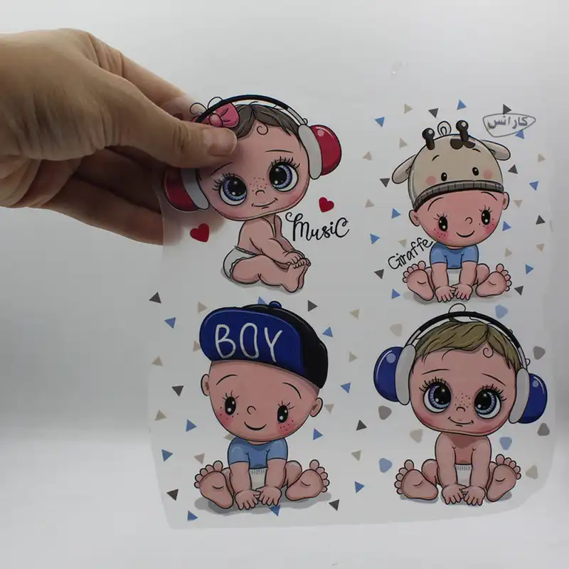 استیکر پارچه و لباس کارانس طرح نوزاد مدل AST-40