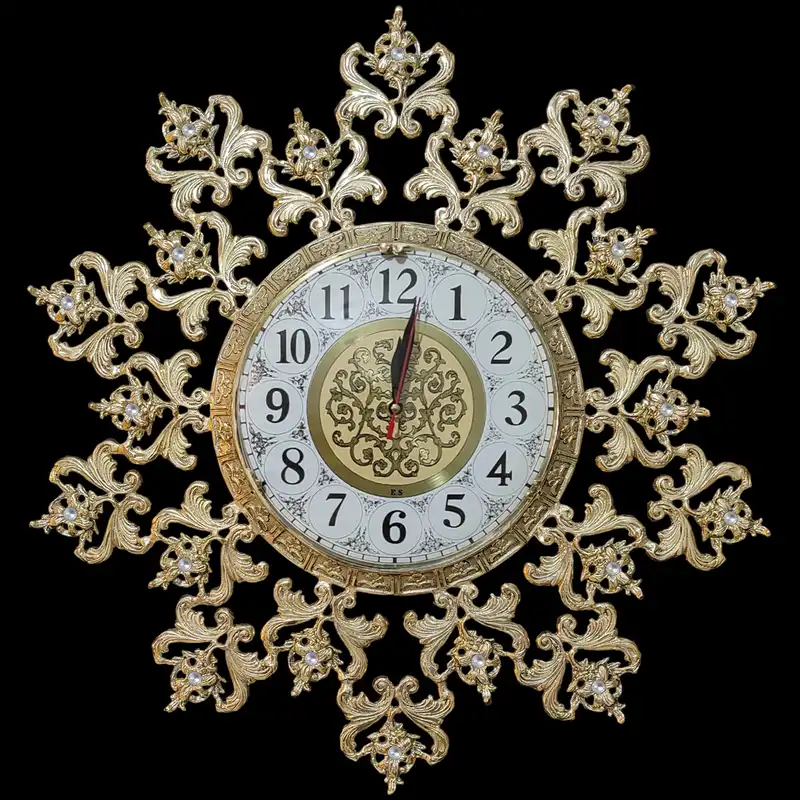 ساعت برنجی مدل طنین