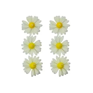 شمع دست ساز مدل گل مارگاریت بسته 6 عددی