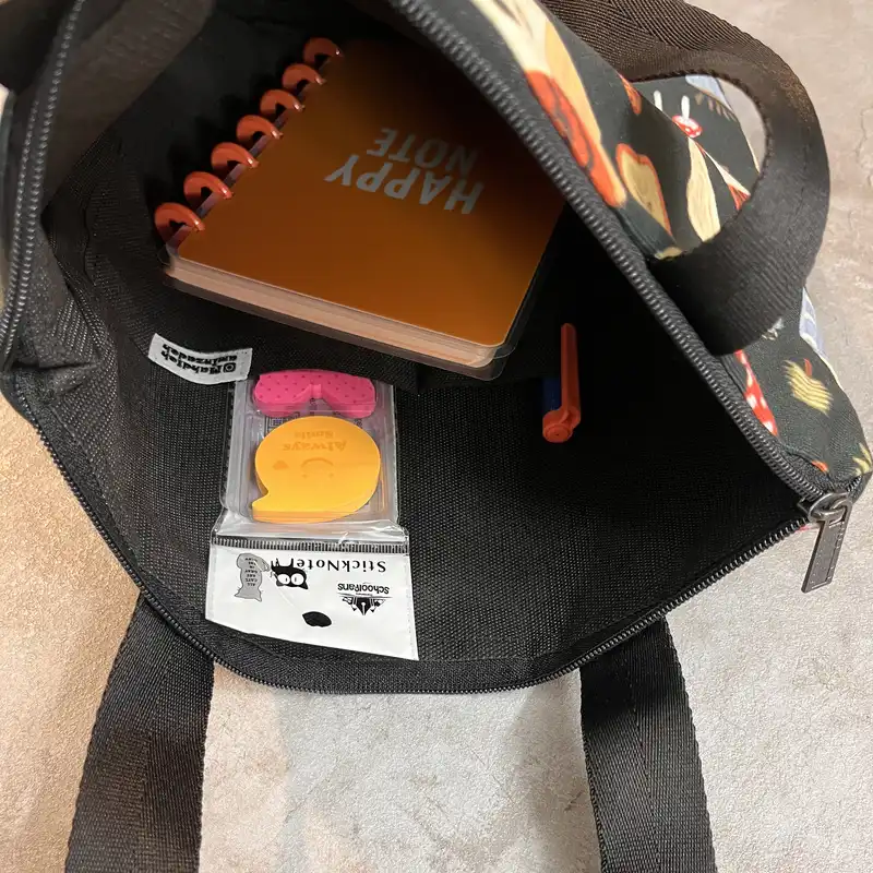 کیف دوشی زنانه مدل مخمل طرح کلبه