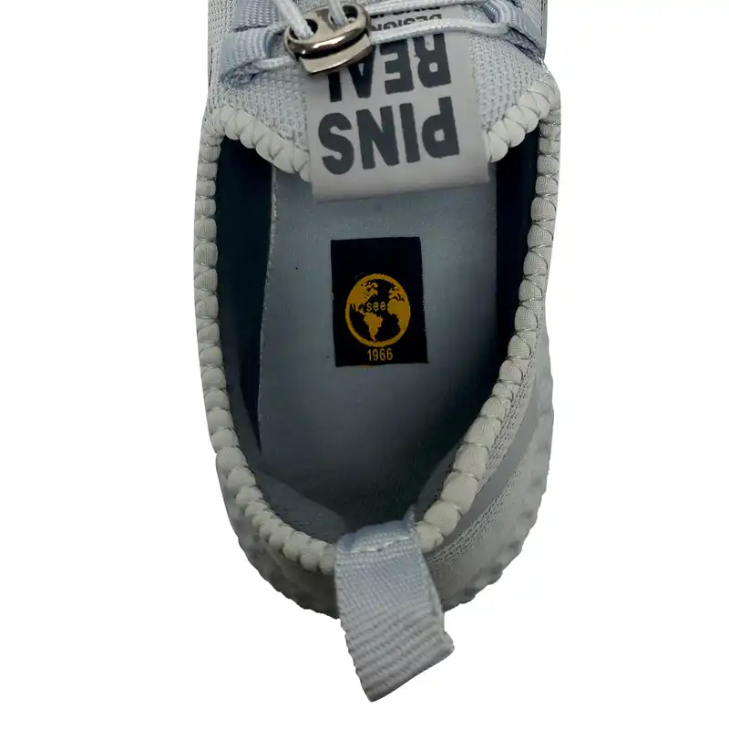 کفش پیاده روی سیی مدل یزی 350 کد 1712.1