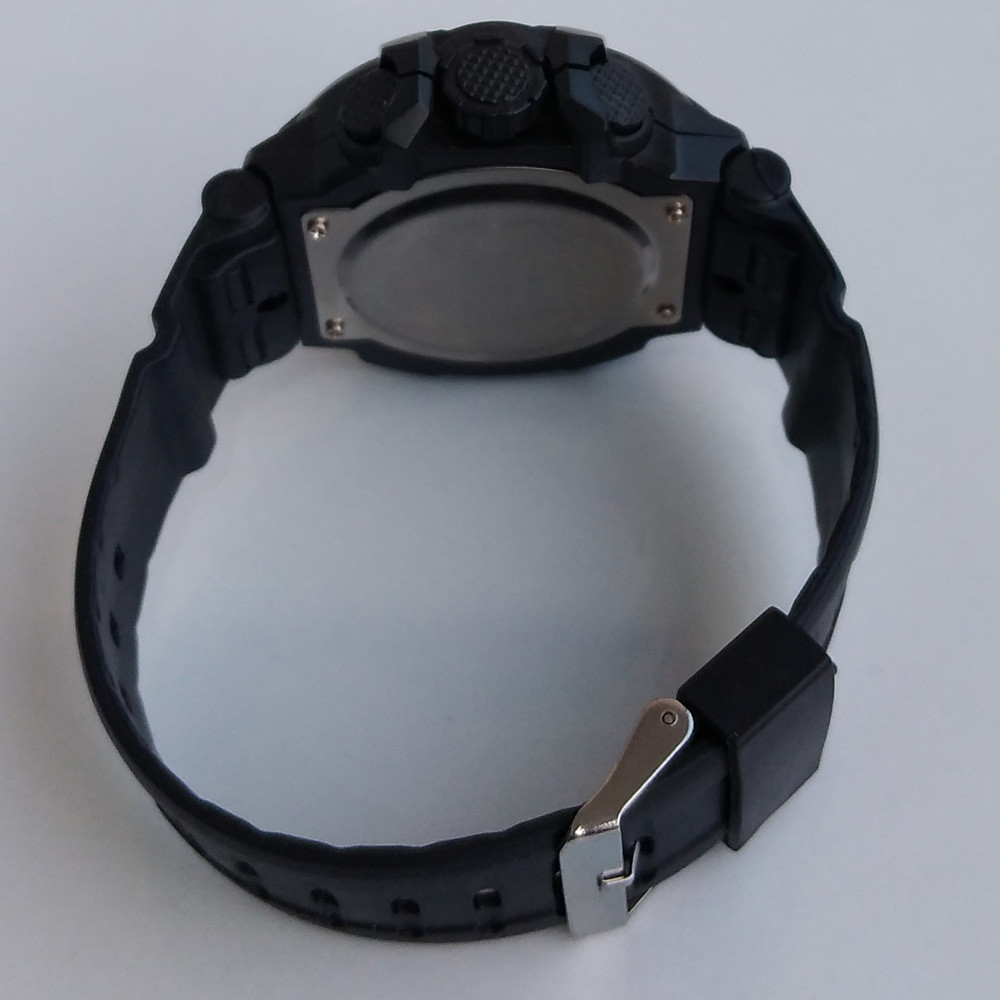 ساعت مچی دیجیتال پسرانه والار مدل اسپرت کد 1005