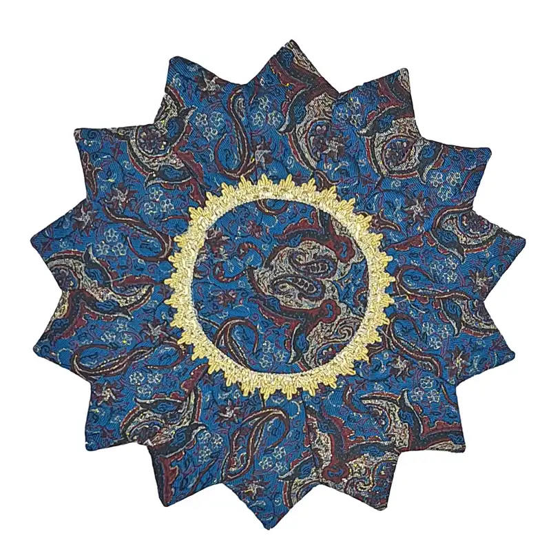 رومیزی ترمه مدل نسترن کد D65