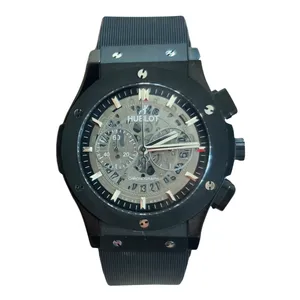 ساعت مچی عقربه‌ای مردانه هابلوت مدل سه موتور فعال کرنوگراف بند پیو