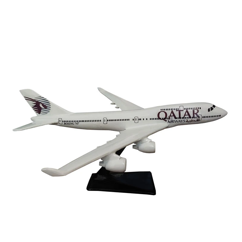 ماکت هواپیما مدل مسافربری بوئینگ 747 طرح هواپیمایی QATAR
