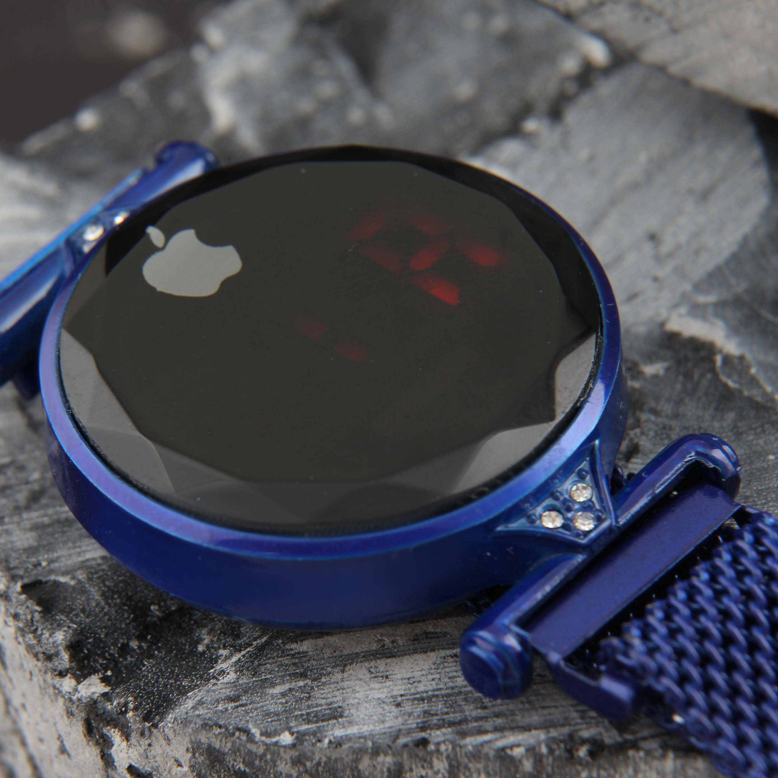 ساعت مچی دیجیتال زنانه مدل بند استیل حصیری کد WHW_266