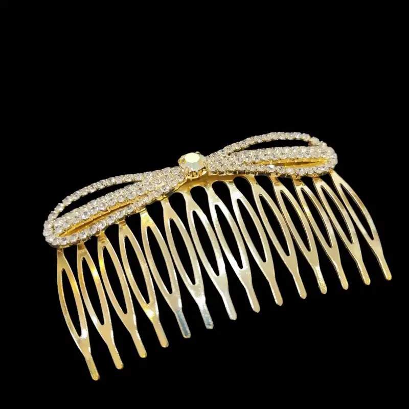 شانه مو زنانه مدل فلزی نگین دار کد 03