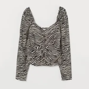 بلوز زنانه اچ اند ام مدل 086100