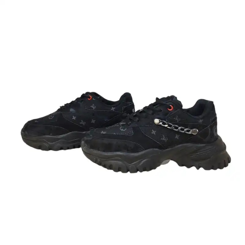 کفش تمرین زنانه مدل زنجیر رنگ مشکی