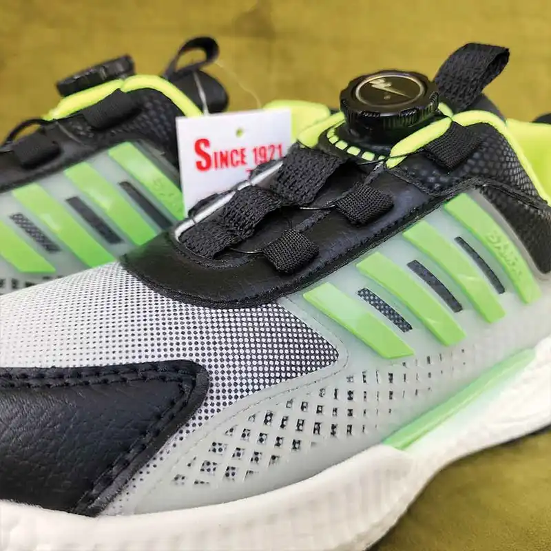 کفش مخصوص پیاده روی بچگانه مدل WKQ-AdiQ-GrQQQ-138001