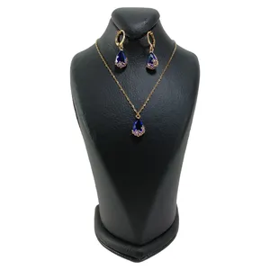 نیم ست زنانه مدل نگین اشکی