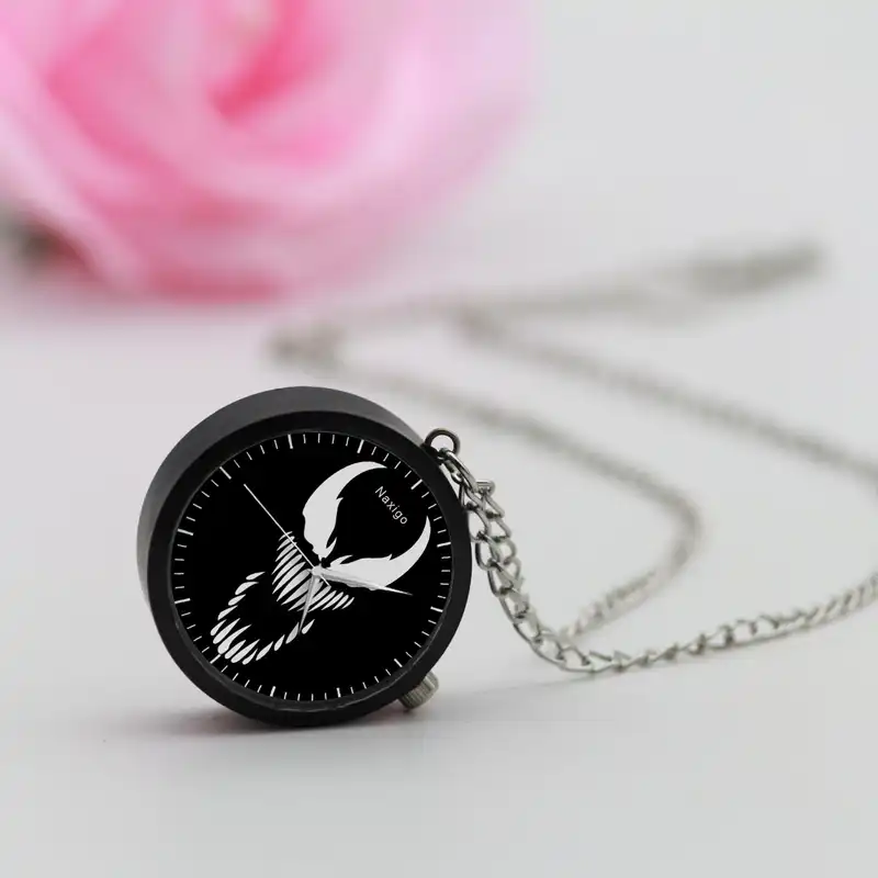 ساعت گردنبندی عقربه ای ناکسیگو مدل ونوم کد NF12885