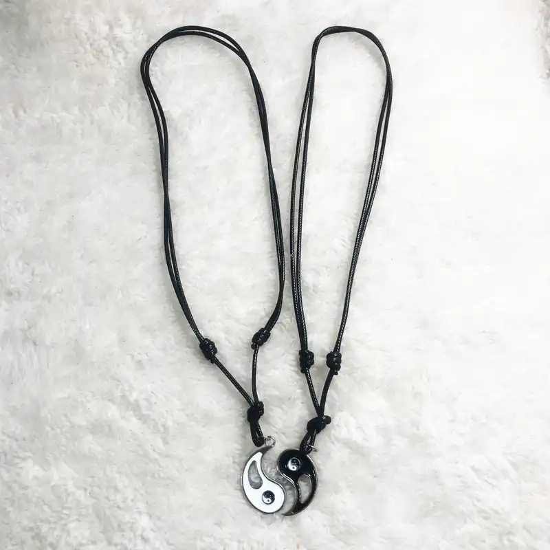 گردنبند مدل یین و یانگ مجموعه دو عددی