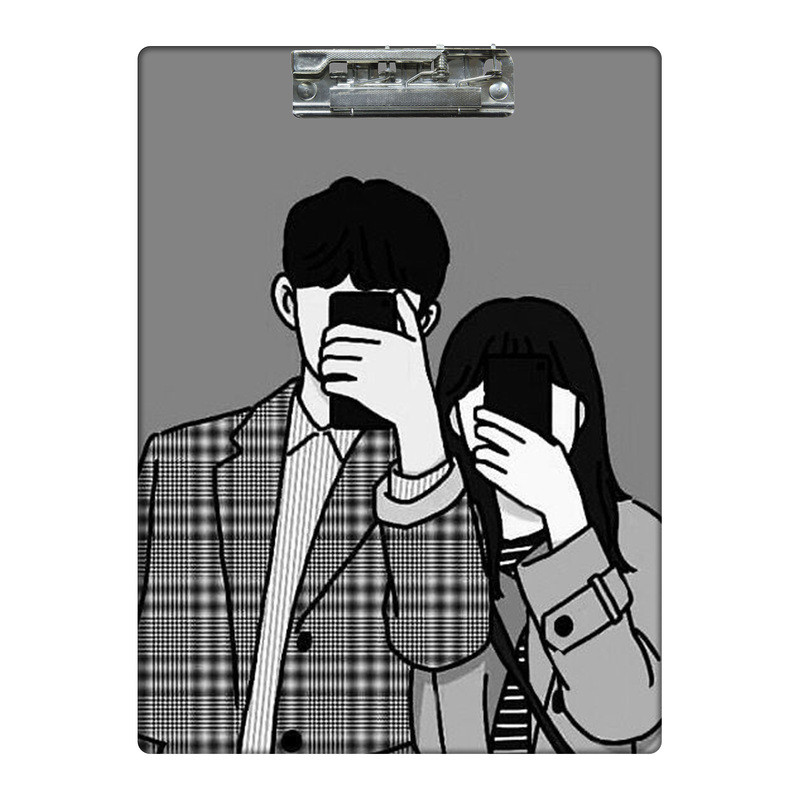 تخته شاسی طرح سلفی دختر و پسر کره ای کد 1073569 سایز A4