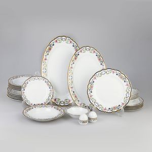 نقد و بررسی سرویس  غذا خوری 28 پارچه چینی زرین ایران سری ایتالیا اف مدل Golestan 2 درجه عالی توسط خریداران