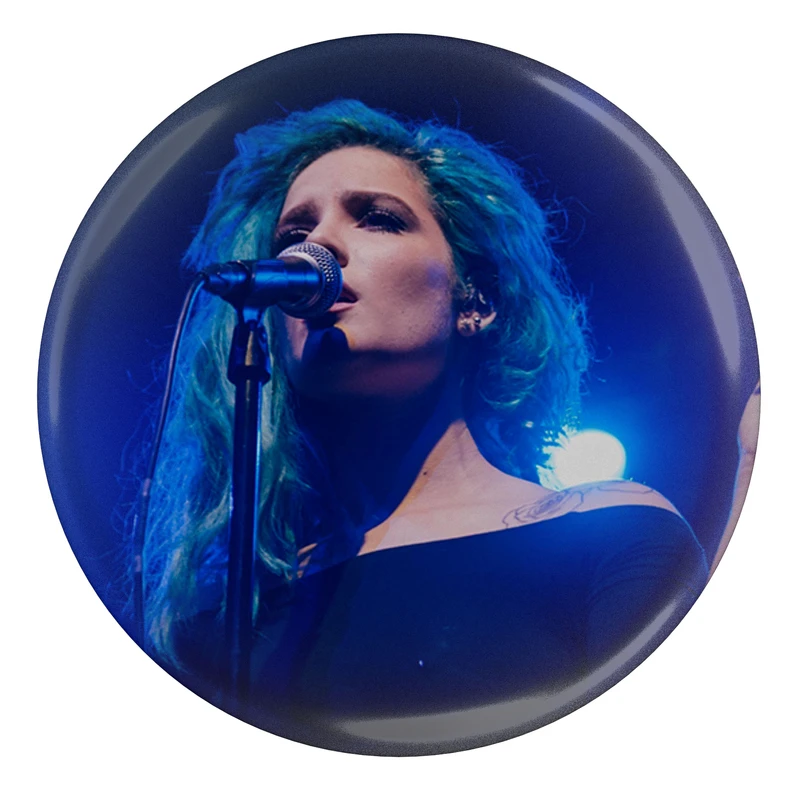 پیکسل طرح خواننده هالزی مدل S7381