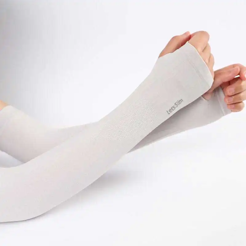 ساق دست ورزشی مدل فینگردار کد QAUA.X