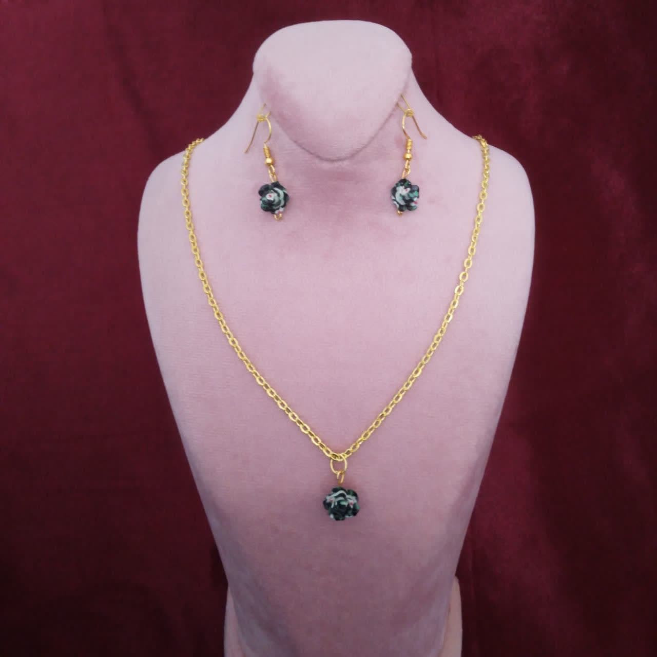 نیم ست دخترانه مدل m0213 نیم ست دخترانه مدل m0213