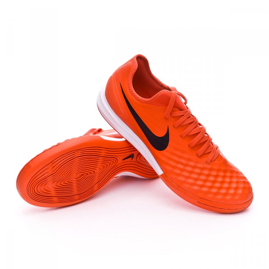 Nike on sale magista x