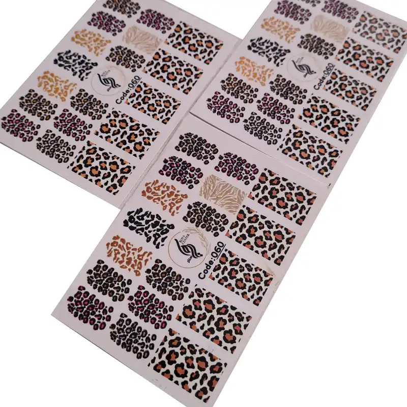 برچسب لنز ناخن مدل E60 مجموعه 3 عددی