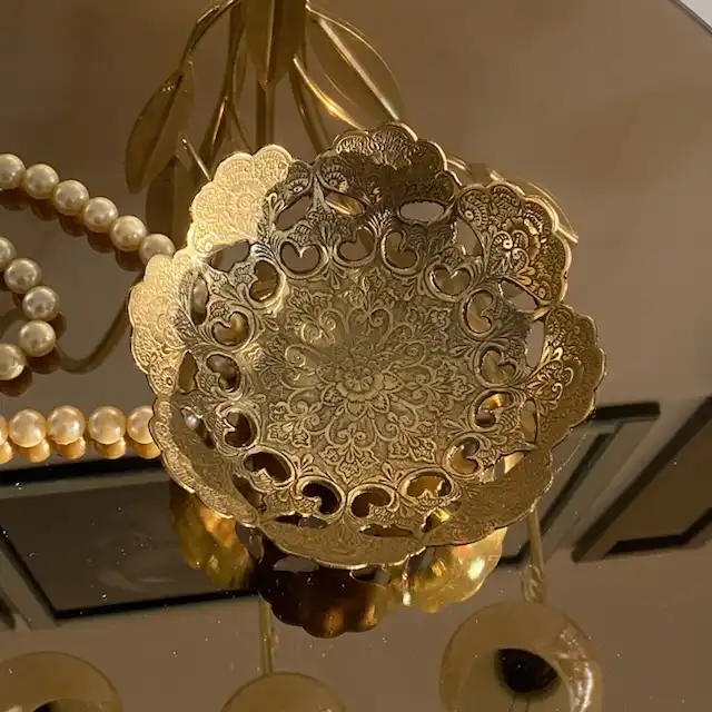 پیاله برنجی مدل گلبرگ 2112