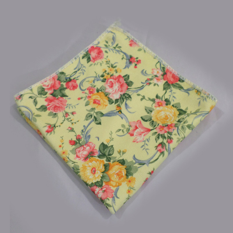 دستمال نظافت مدل گلدار بسته سه عددی