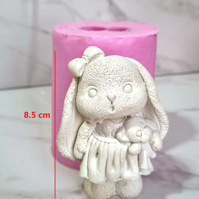 قالب شمع مدل سیلیکونی خرگوش تدی به دست