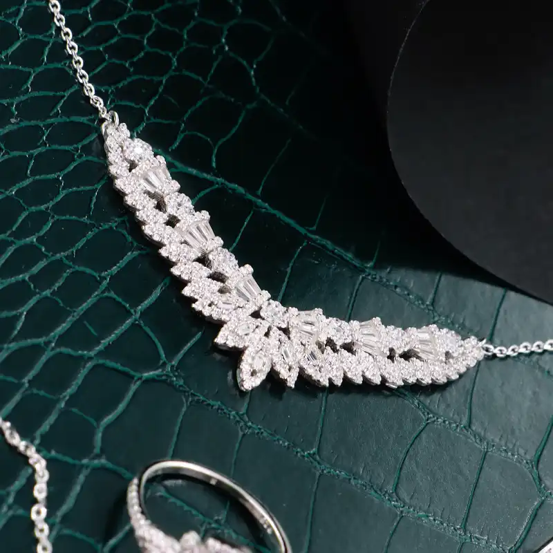 سرویس نقره زنانه جی تی ای مدل زنجیری