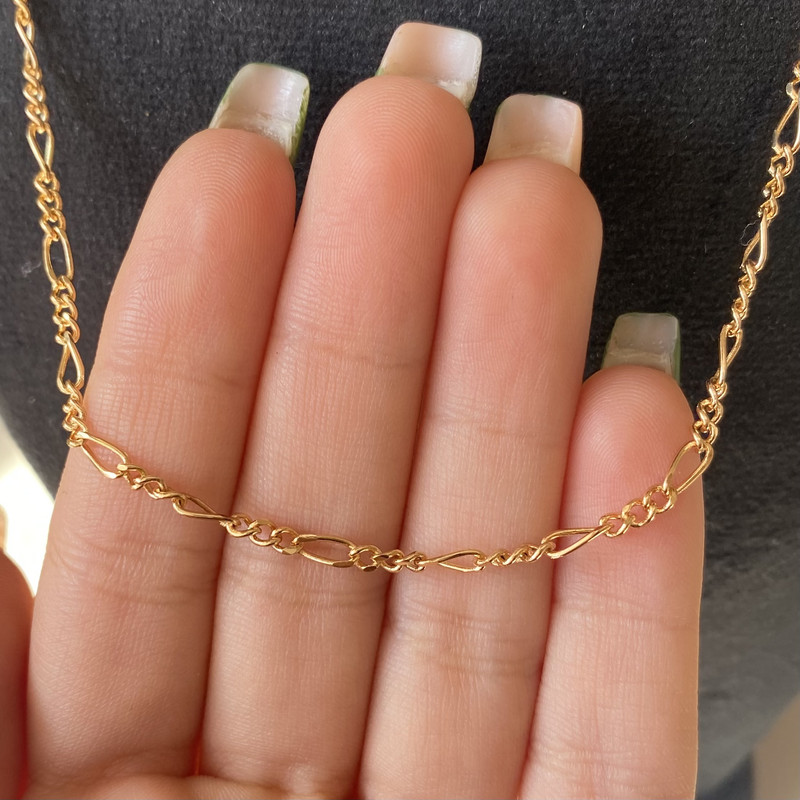 زنجیر زنانه ژوپینگ مدل فیگارو ریز زنجیر زنانه ژوپینگ مدل فیگارو ریز