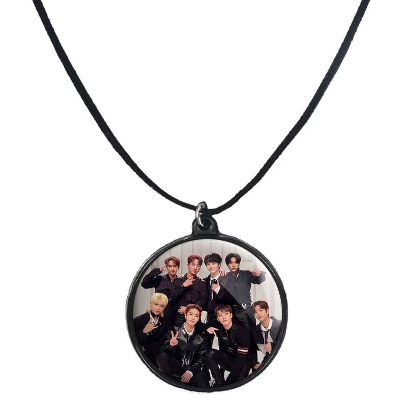 گردنبند پرمانه طرح straykids کد pmb.12164مدل دو طرفه