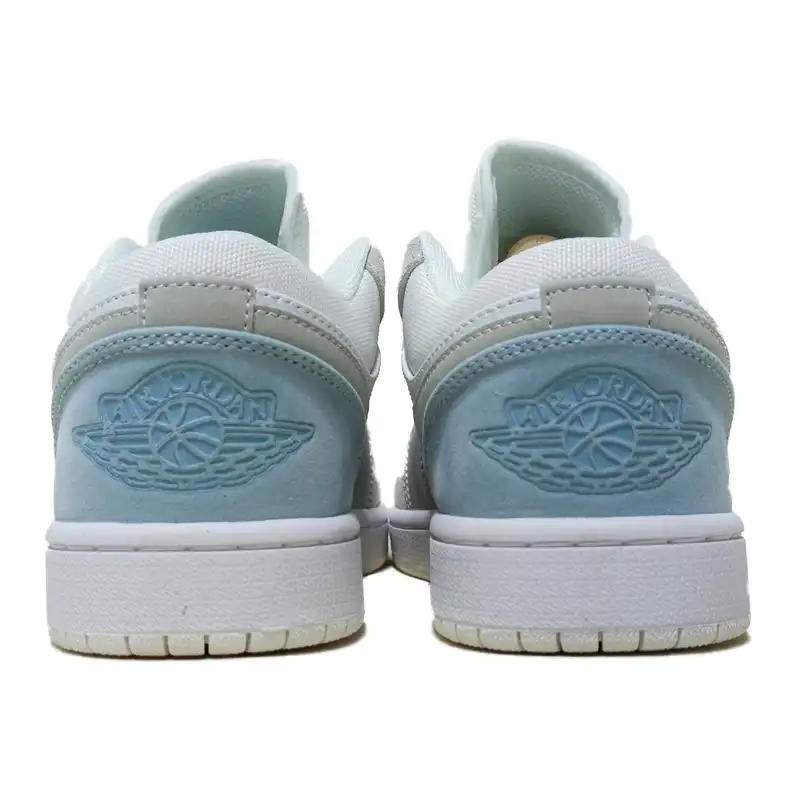 کفش پیاده روی مدل 1 LOW PARIS