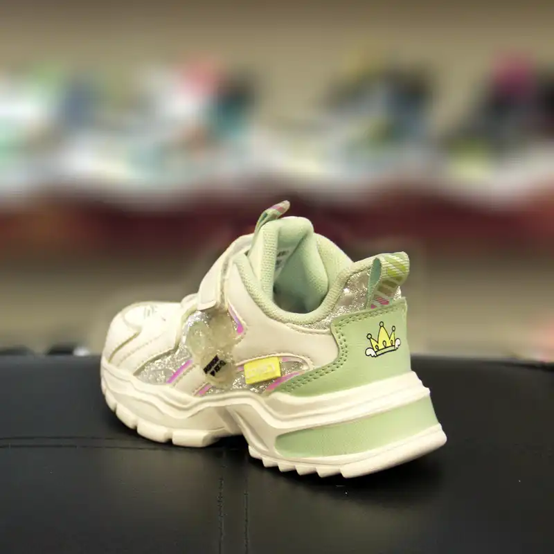 کفش پیاده روی دخترانه مدل میکی کد Ba 15