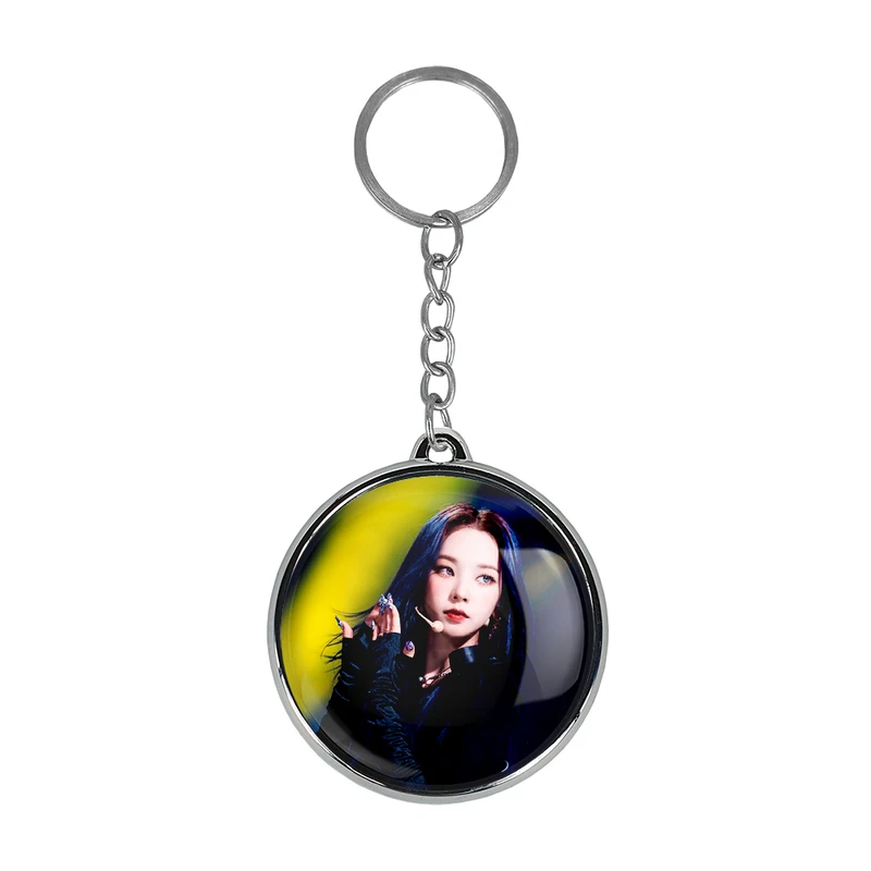 جاکلیدی خندالو طرح کارینا گروه آسپا Aespa مدل دوطرفه کد 1971619709