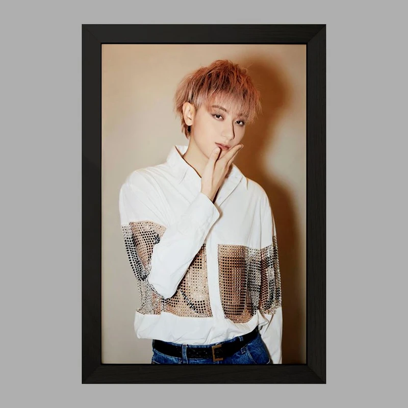 تابلو خندالو مدل تائو گروه اکسو EXO  کد 13544