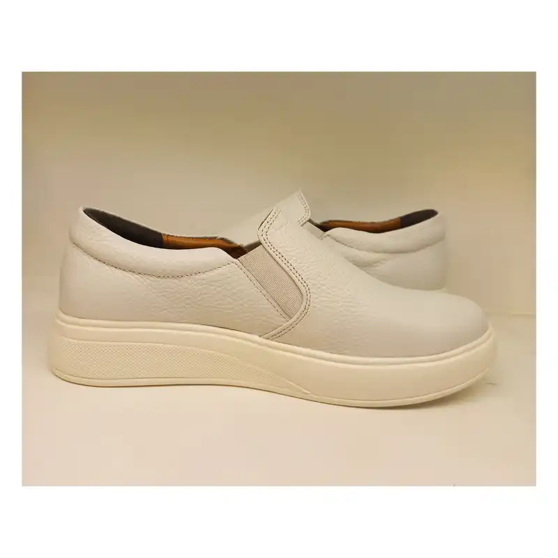 کفش روزمره زنانه سرزمین چرم کد 141796 رنگ سفید