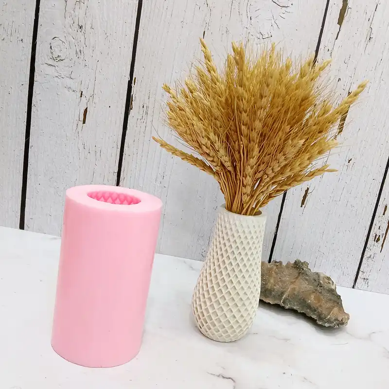 قالب شمع مدل گلدان استوانه طرح مشبک