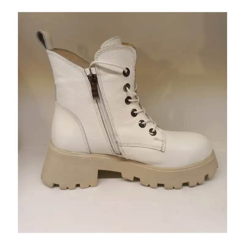 نیم بوت زنانه سرزمین چرم مدل 145337 رنگ سفید