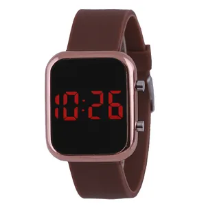 ساعت مچی دیجیتال مدل LE 3650 -GHA-ME