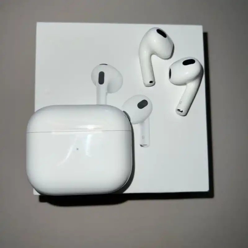 هدفون بی سیم مدل Airpods 3