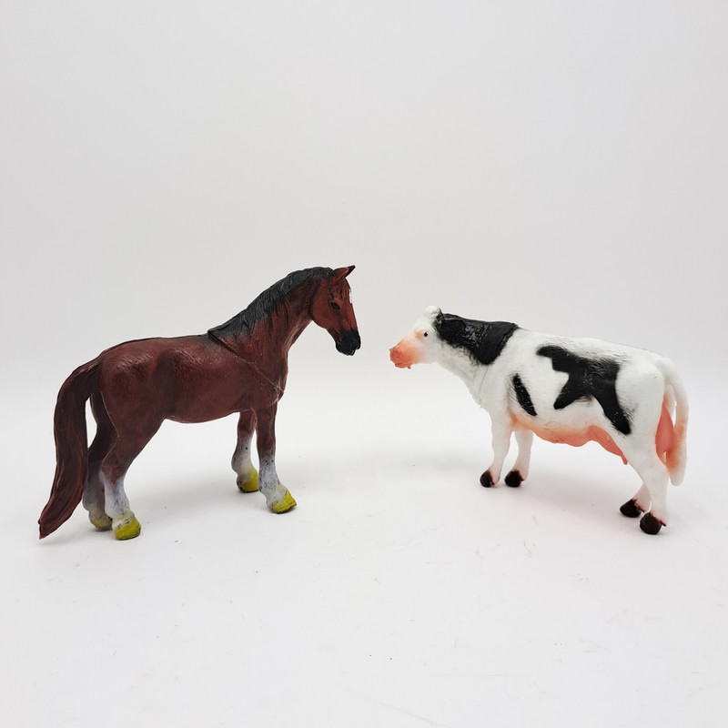 فیگور مدل بازی حیوانات مجموعه هفت عددی