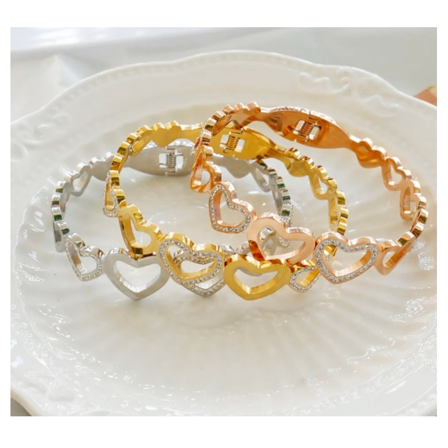 دستبند زنانه طرح قلب مدل فنری کد 64g