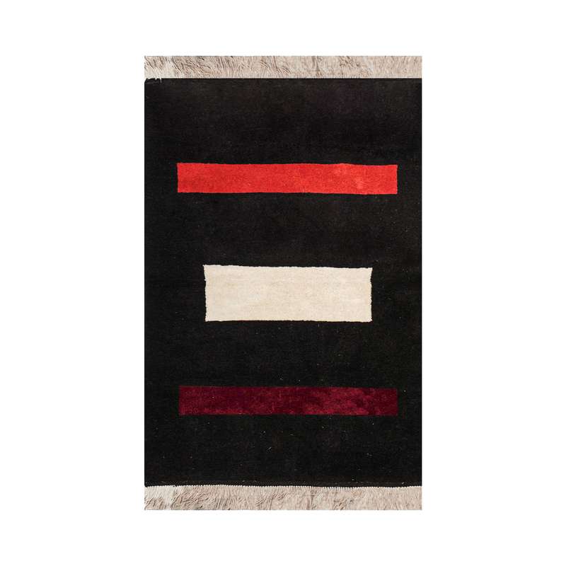 فرش دستبافت زرع و نیم مدل شیراز