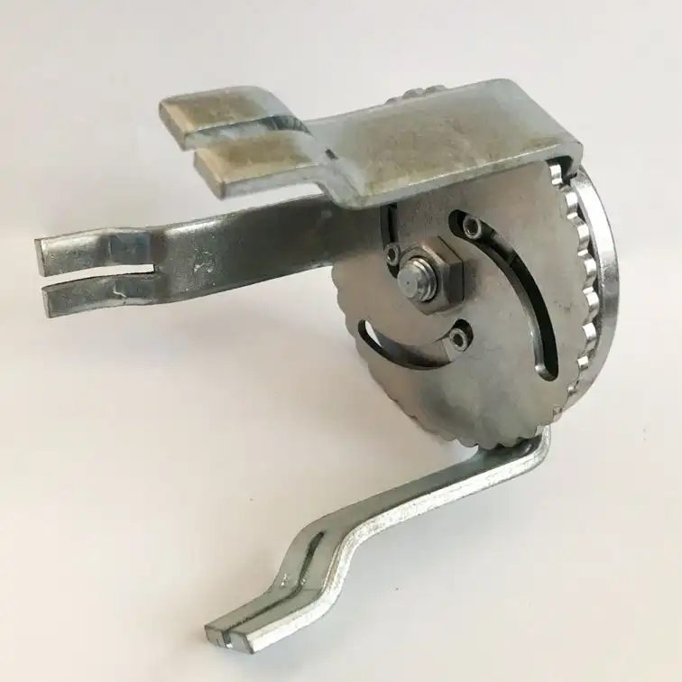 آچار در باک بنزین خودرو مدل ADB002-01