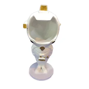 مجسمه دنیا دکوری سرمد مدل فضانورد