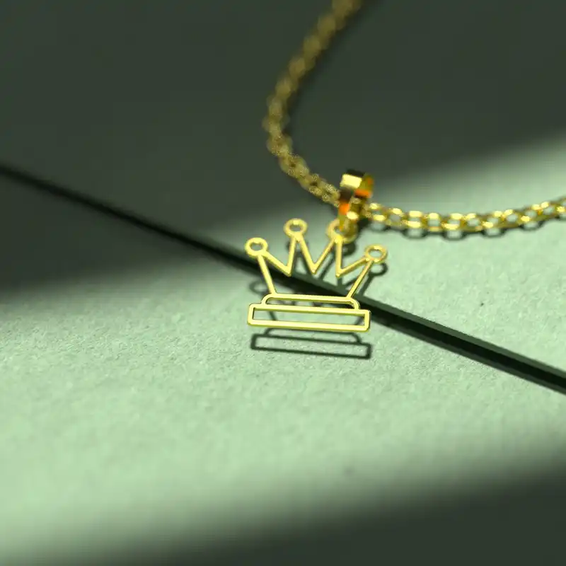 گردنبند طلا 18 عیار زنانه مدوپد مدل برگ کد CA10633