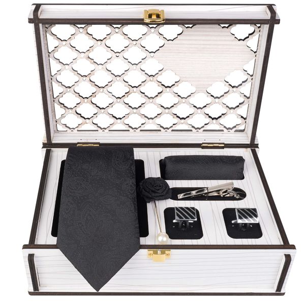 ست کراوات و دستمال جیب و دکمه سردست و گل کت مردانه جیان فرانکو روسی مدل GF-F883-BOX ست کراوات و دستمال جیب و دکمه سردست و گل کت مردانه جیان فرانکو روسی مدل GF-F883-BOX