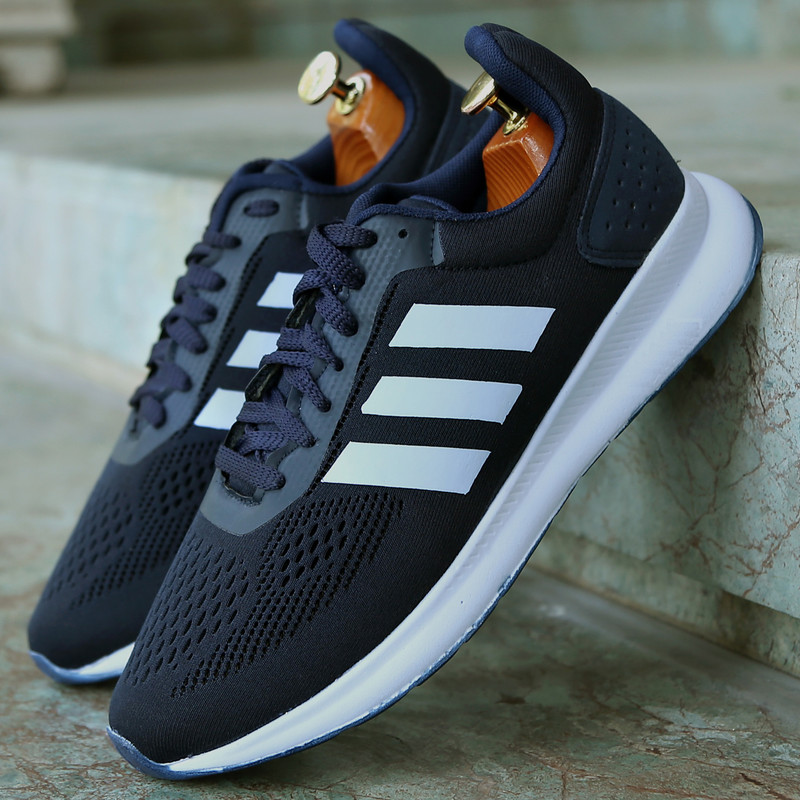 کفش مخصوص دویدن سارزی مدل F.a.l.k.o.n_S.o.r.m.e